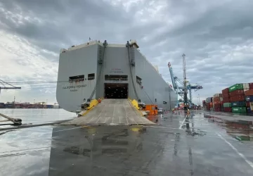 Porto de Itajaí recebe sua quarta atracação de navio Roll on Roll Off