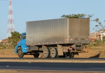 ANTT define veículos aceitos para cadastro no RNTRC e códigos CNAE que as empresas de transporte de cargas devem ter