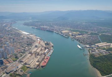 Porto de Santos supera, já em novembro, o recorde anual de movimentação de cargas estabelecido em 2021