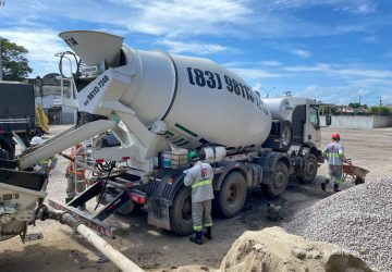 Porto de Cabedelo inicia concretagem do piso do Armazém 07 e trabalha para triplicar capacidade operacional