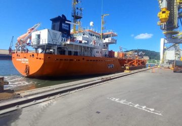 Porto de São Francisco do Sul - Concluída a dragagem de dois berços de atracação