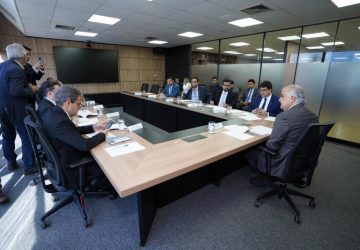 Governador discute Porto de Luís Correia com o ministro Márcio França, em Brasília