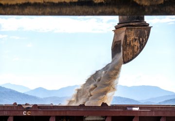 Portos do Paraná registra maior movimentação mensal da história em maio de 2023