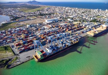 700,3 mil Teus movimentados marcam melhor semestre da Portonave