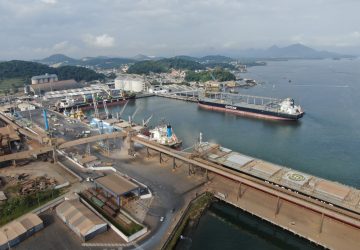 Porto de São Francisco faz mapeamento da profundidade da Baía da Babitonga