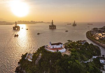Porto do Rio de Janeiro recebeu três plataformas nos últimos dias