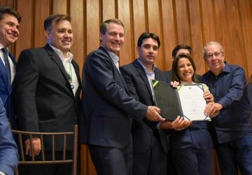 Com investimento de R$ 1,6 bi, Ministério de Portos e Aeroportos e governo de Pernambuco autorizam criação de novo terminal no Porto de Suape