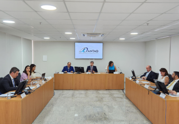 Realizada audiência pública do canal de acesso do Porto de Paranaguá