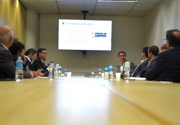 APS anuncia investimentos no Porto a diretores da Fiesp