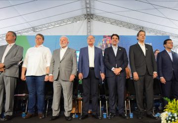 Ministro Silvio Costa Filho e presidente Lula participam de anúncio das obras do Túnel Santos-Guarujá