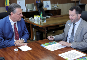 Ministro Fávaro discute propostas para desburocratização das exportações