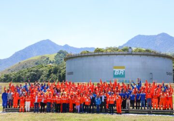 Presidente Lula anuncia retomada de investimentos na indústria naval