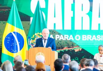 Com Lula, ministro Silvio Costa Filho participa do lançamento do Plano Safra 2025/2026