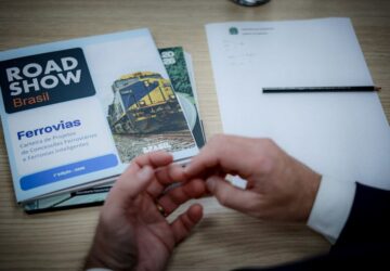 Governo do Brasil prevê oito leilões de ferrovias e investimentos de R$ 140 bilhões em 2026