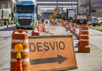 Portos do Paraná investe R$ 8,6 milhões em vias de acesso ao Porto de Paranaguá