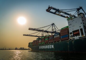 Porto de Santos amplia recordes e em três meses já alcança números anuais do século 20