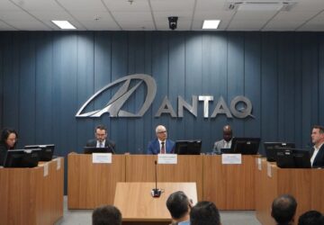 Audiência pública reúne contribuições para concessão do canal de acesso ao Porto de Santos